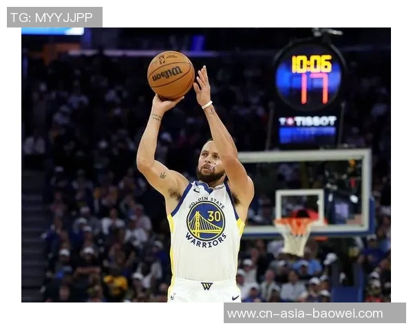 假期学习不放松库里首节火力全开轰下11分展现超强状态 假期学习不放松库里首节火力全开轰下11分展现超强状态