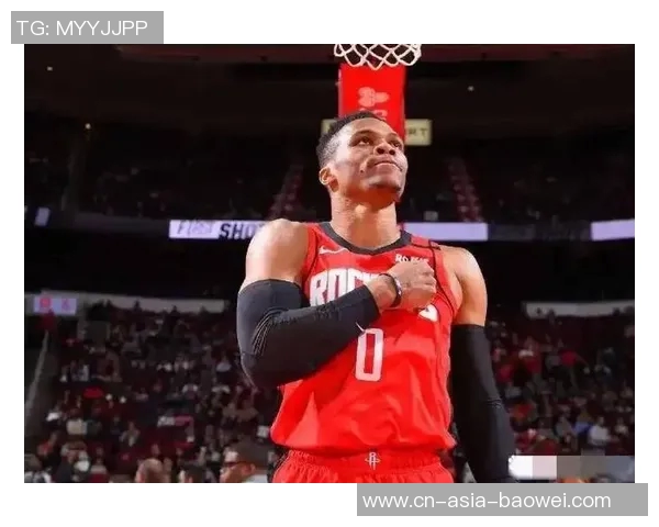 威少新赛季表现亮眼场均118分55板4助三分命中率高达50 威少新赛季表现亮眼场均118分55板4助三分命中率高达50