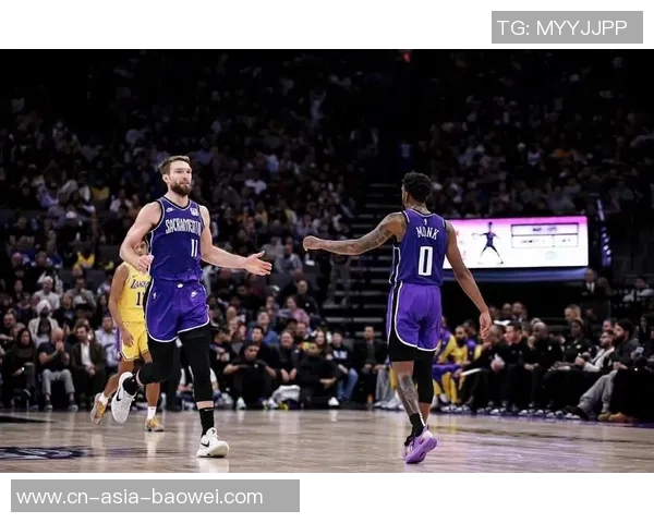 湖人双星状态回暖44分如饮水小里迎生涯巅峰老詹何时归来 湖人双星状态回暖44分如饮水小里迎生涯巅峰老詹何时归来